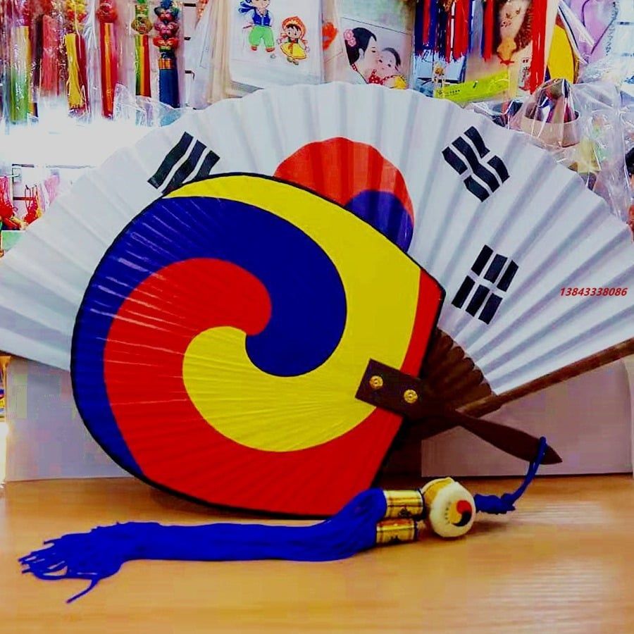 Korean Fan